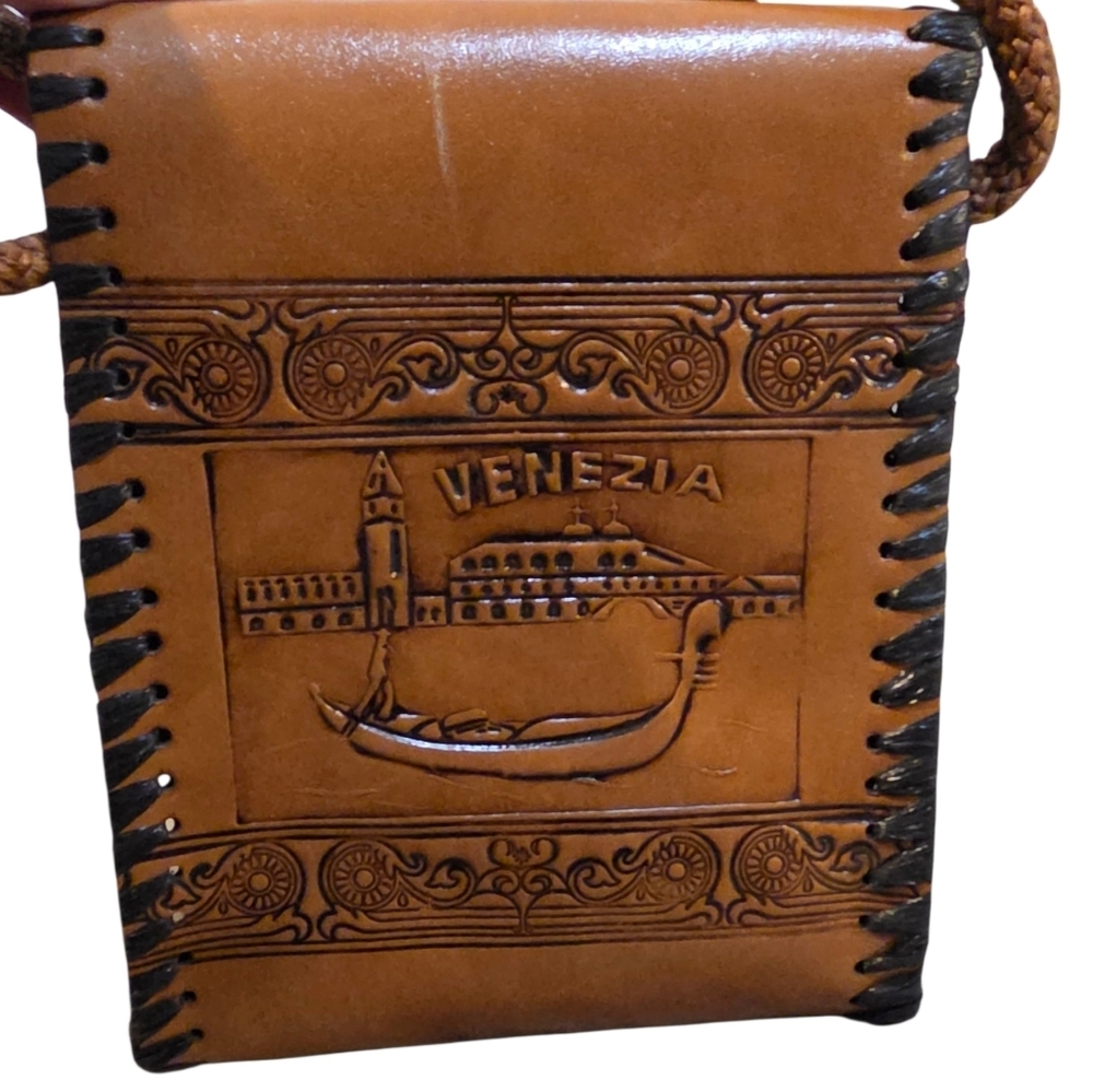 Vintage Hand Tooled Leather Small Crossbody Bag - Venezia, Italy Souvenir - Picture 2 of 8